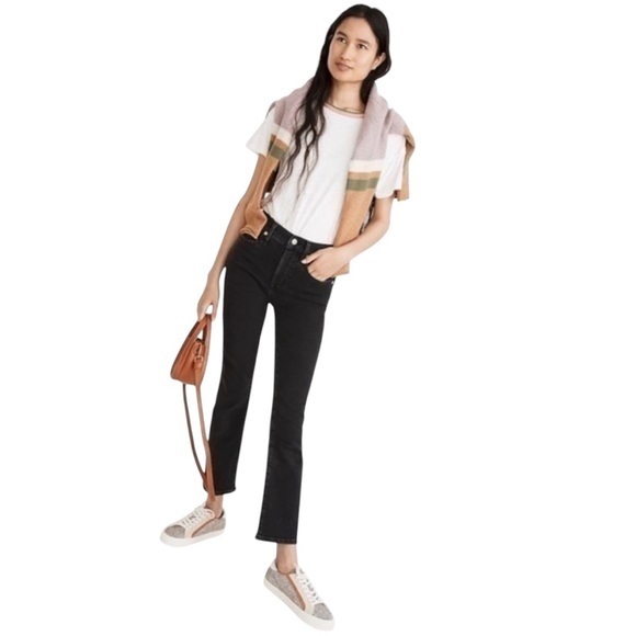 Madewell Cali Demi-Boot Jeans in Starkey Wash - Picture 1 of 13